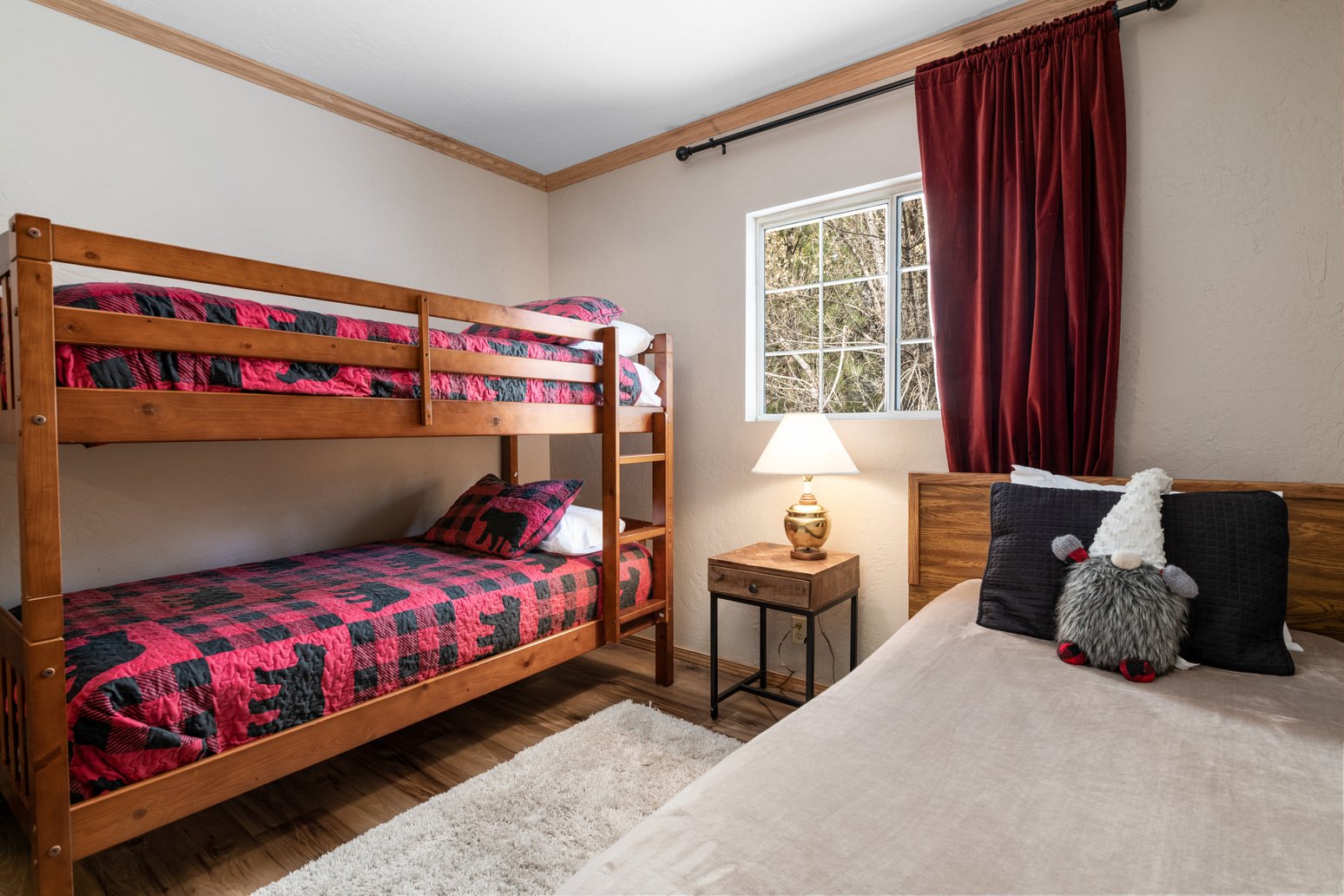 Luxury-Log-Cabin-Arak-Hospitality-e3d3f579-d0c2-4e0d-ba26-18be83c433c2