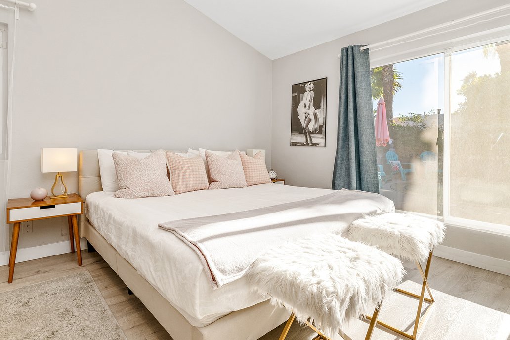 Mid-Century-Retreat-Arak-Hospitality-c082d83f-e411-4d82-ab09-67d82821ca3c